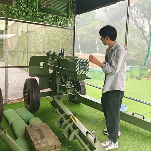 深圳园山风景区杜鹃谷枪林弹雨射击体验馆